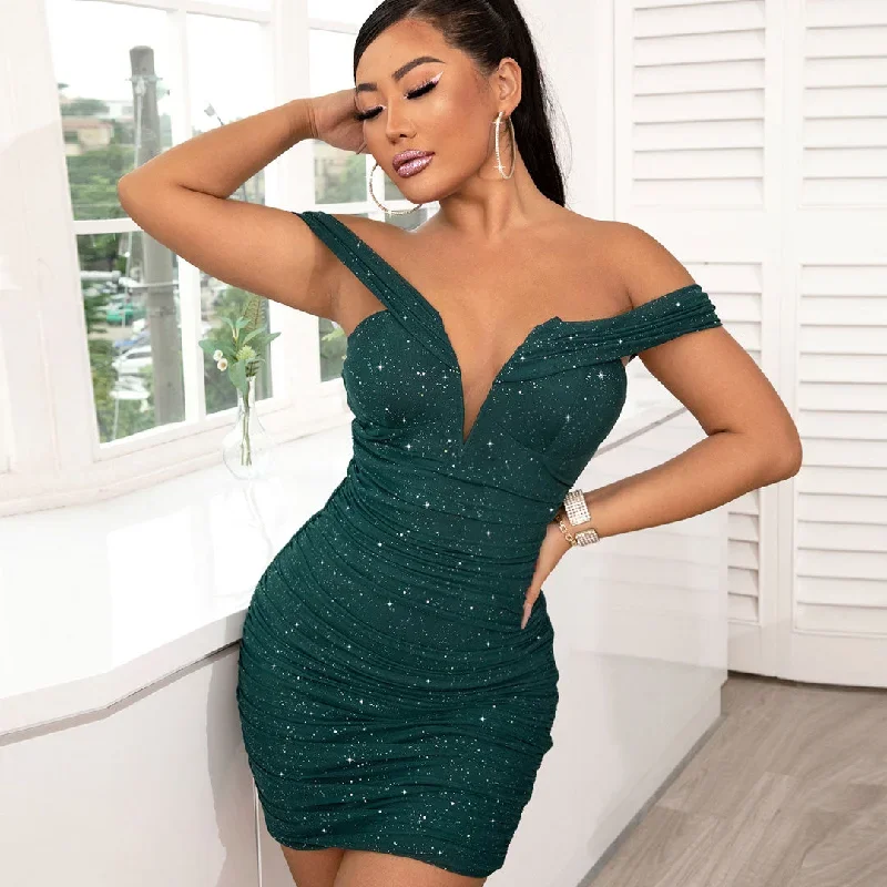 BerryBetty - Ruched V Wire Off Shoulder Bodycon Party Mini Dress - Emerald Green