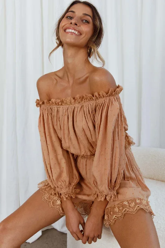 romilly-scalloped-lace-trim-off-shoulder-top-tan