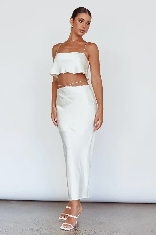 tahni-diamante-chain-maxi-skirt-oyster