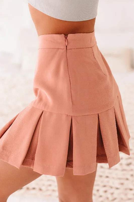 trend-spotter-pleated-mini-skirt-dusty-rose