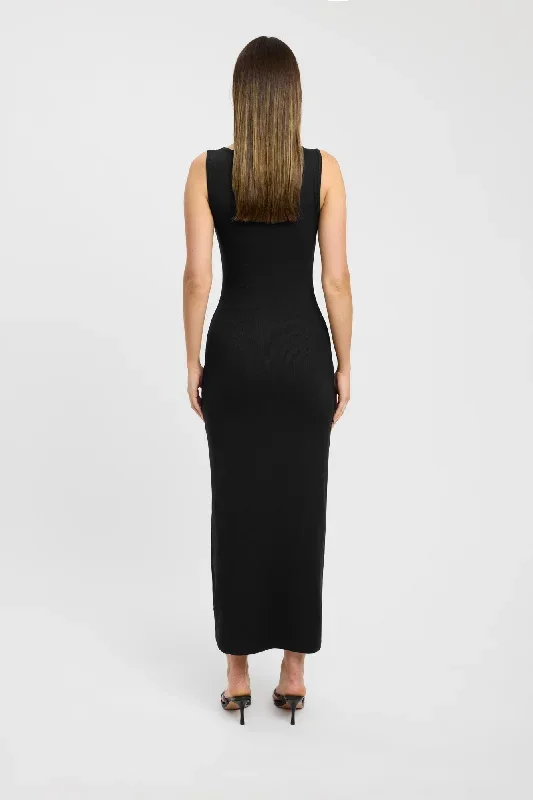 zara-maxi-dress-black